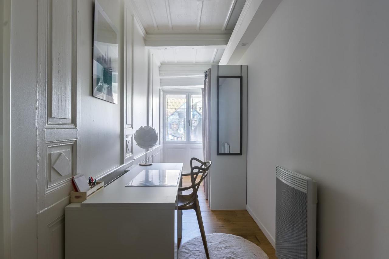 Le Georges Apartment Montbeliard Bagian luar foto