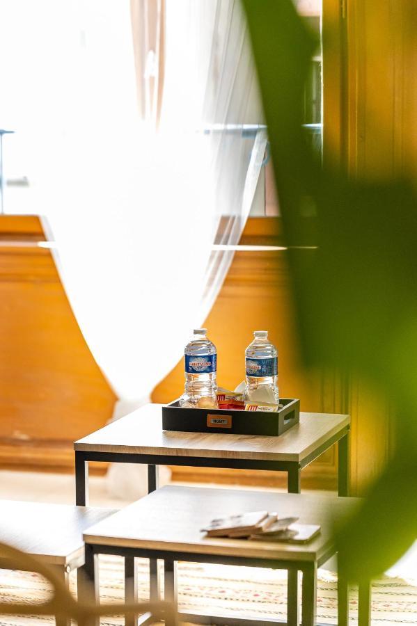 Le Georges Apartment Montbeliard Bagian luar foto